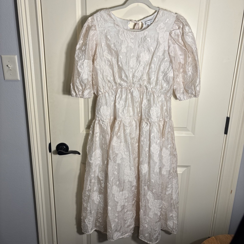 MOON RIVER‎ Puff Sleeve Tiered Organza Ivory Midi Dress Anthropologie Size M